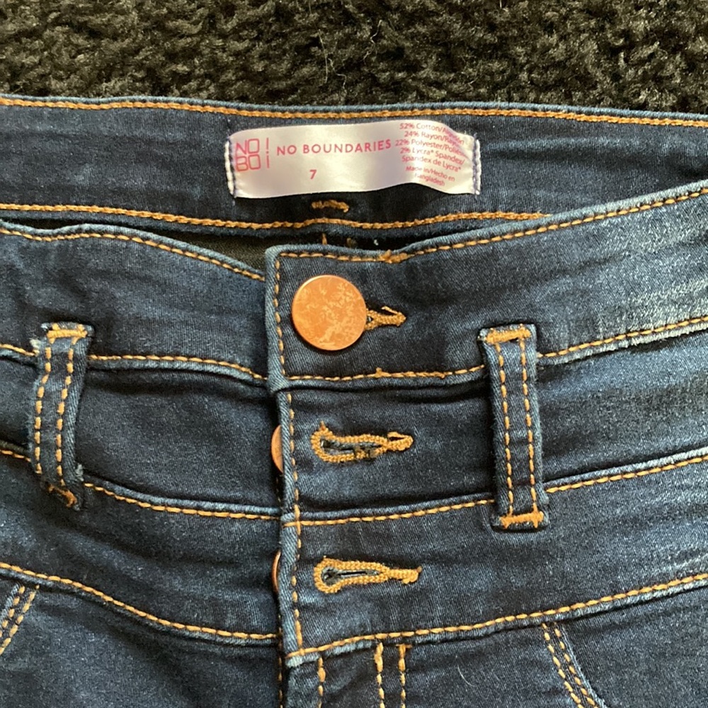Jeans - Picture 3 of 3
